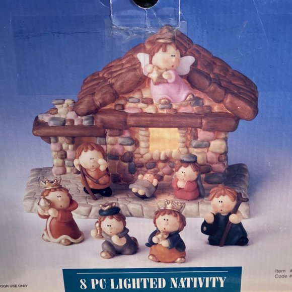 Nativity set 8 Piece Ceramic porcelain Christmas Lighted Whimsical Children - Picture 11 of 14